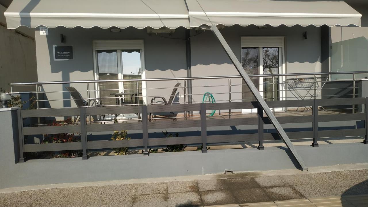 Sea Of Memories Apartment Nea Peramos  Exterior photo